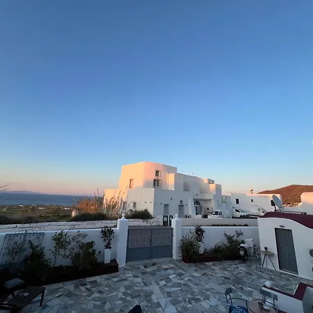 Maryloujohn Oia