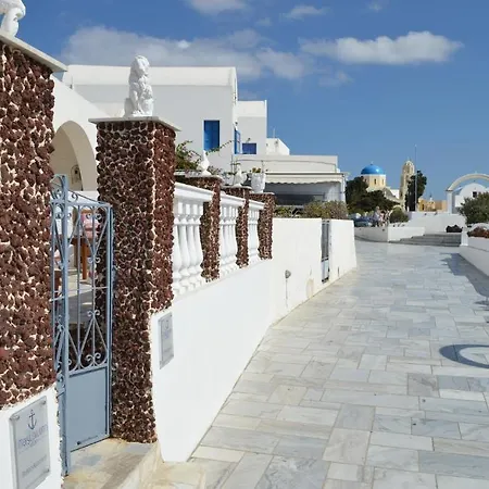 Maryloujohn * Oia